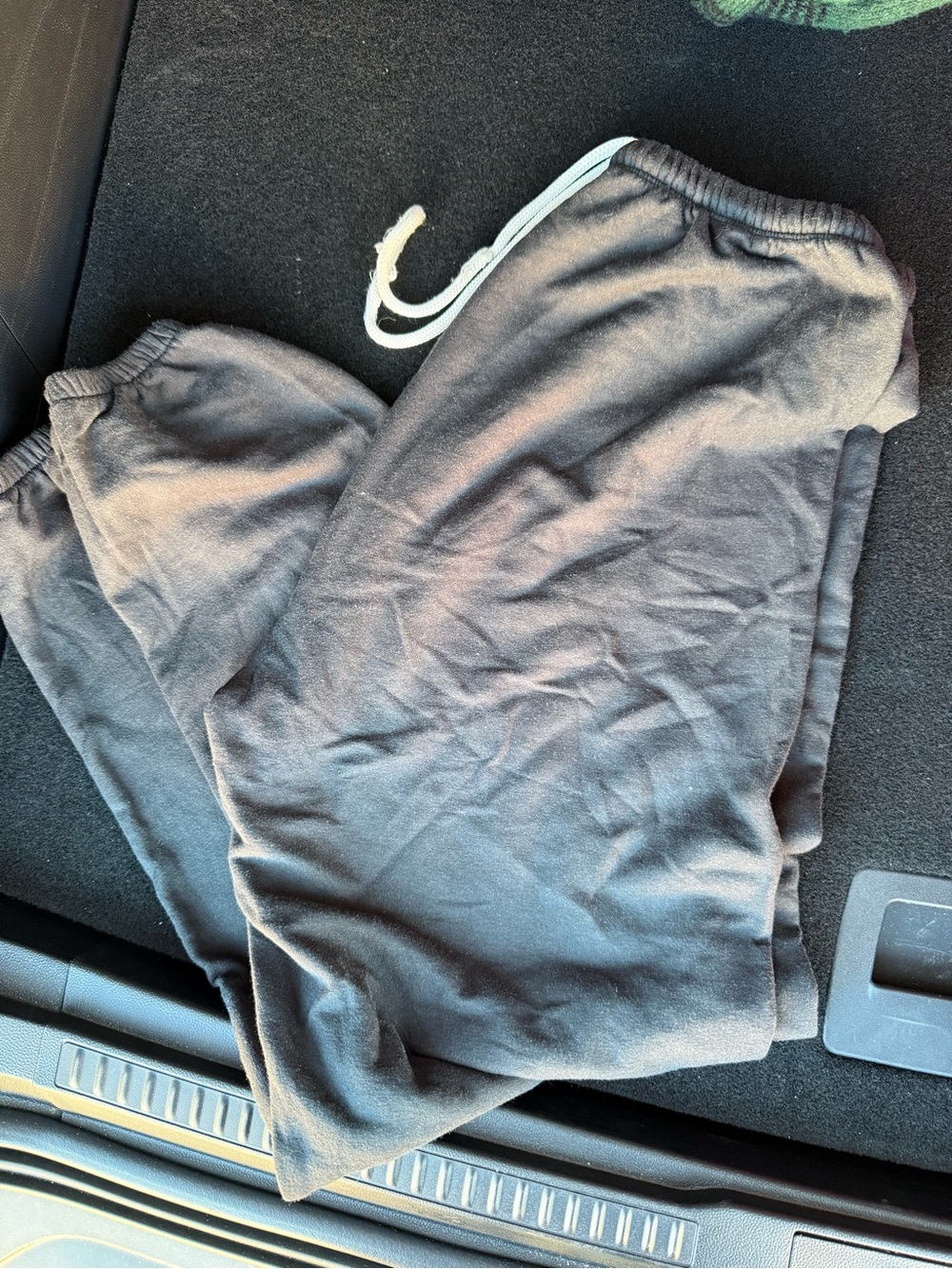 aerie Men's Black Drawstring Joggers